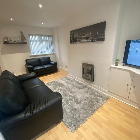 Modern Two Bed House Close To City Centre Belfast Extérieur photo